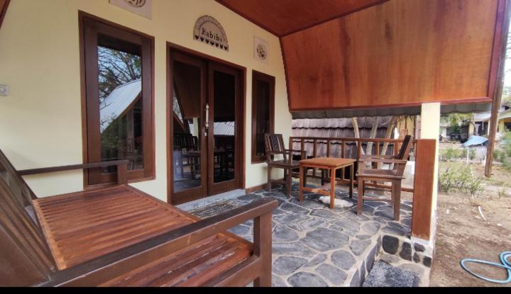 Two One Bungalow Gili Meno Exterior photo